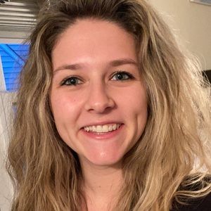 Meet your Posher, Ari